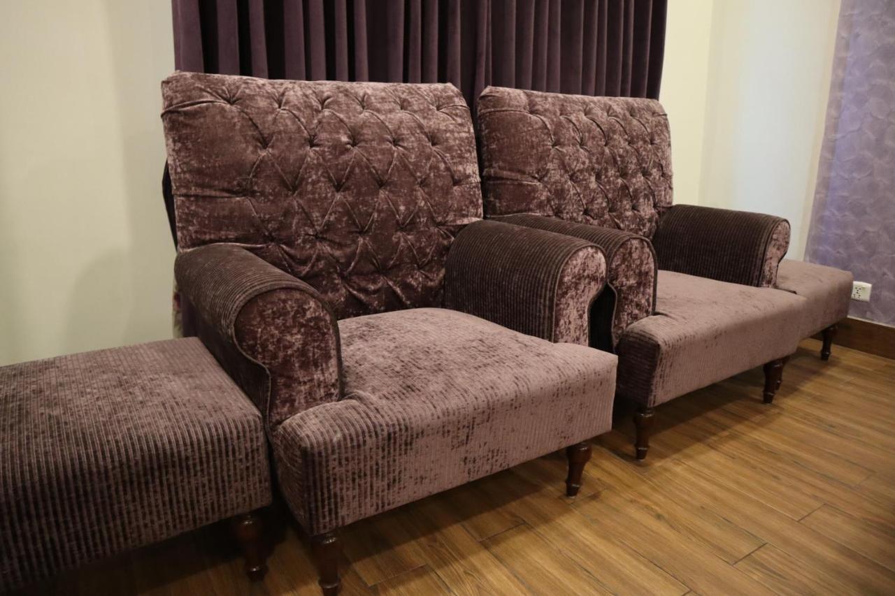 Hayyat Luxury Hotel Suites Lahore Exterior foto