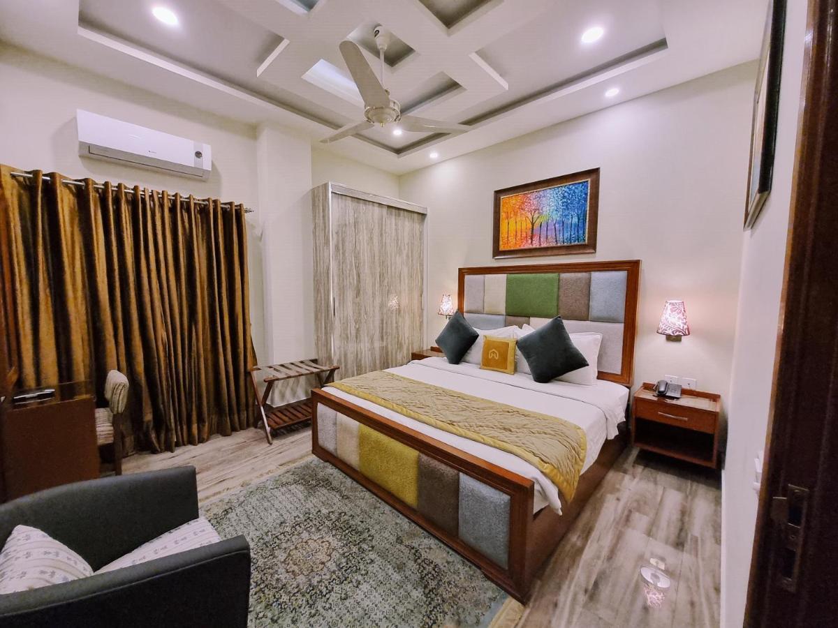Hayyat Luxury Hotel Suites Lahore Exterior foto