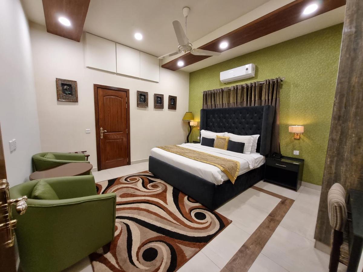 Hayyat Luxury Hotel Suites Lahore Exterior foto